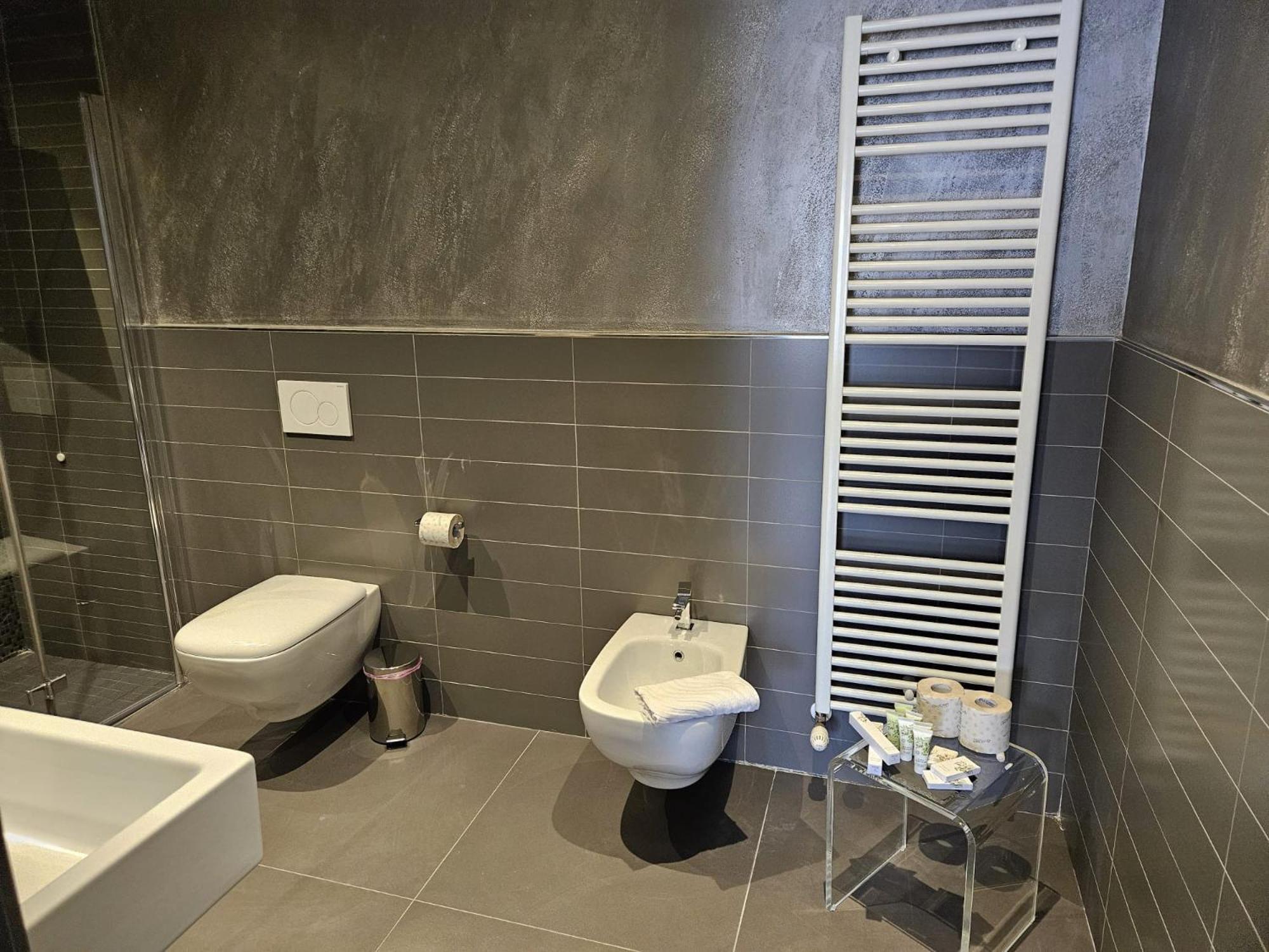 Prima Fila Premium Guest House Санремо Экстерьер фото