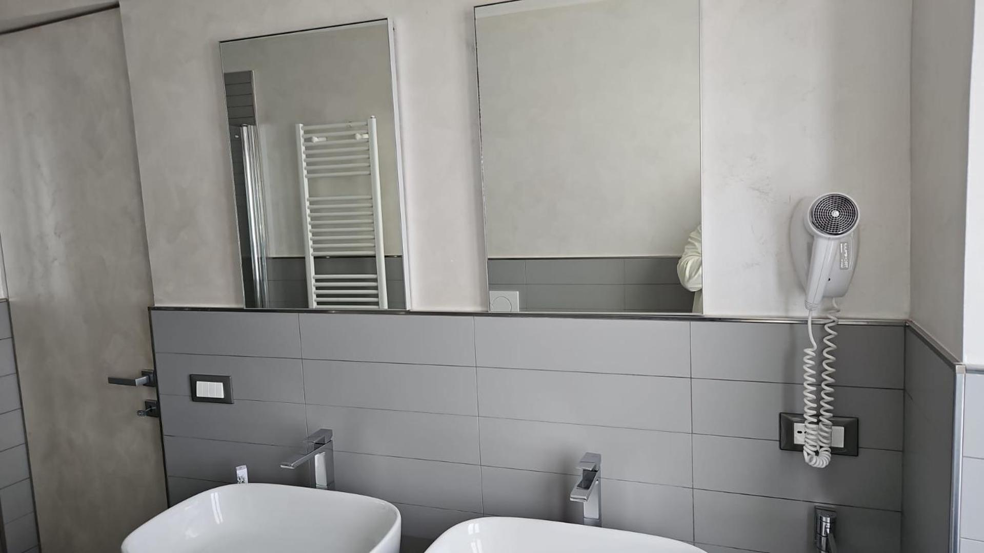 Prima Fila Premium Guest House Санремо Экстерьер фото